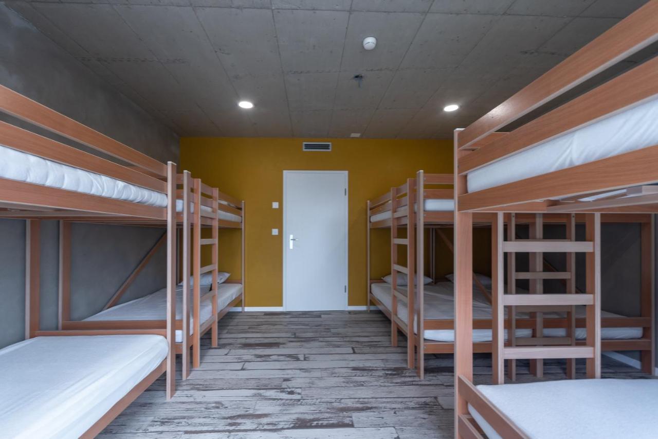 La Ferme Des Aretes Bed & Breakfast La Chaux De Fonds ภายนอก รูปภาพ