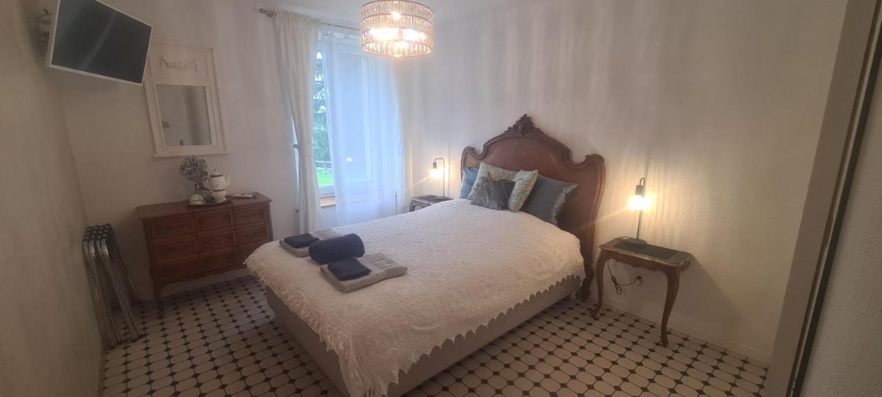 La Ferme Des Aretes Bed & Breakfast La Chaux De Fonds ภายนอก รูปภาพ